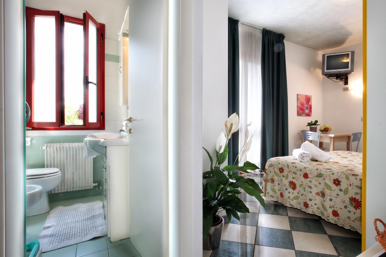 Daina Aparthotel